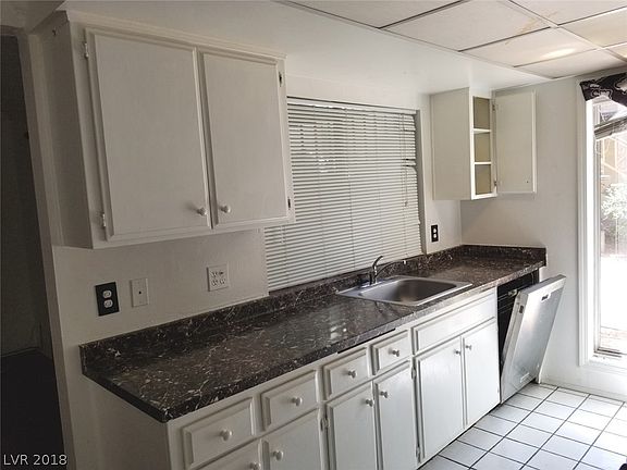 3rd image of 1405 Vegas Valley Dr #399