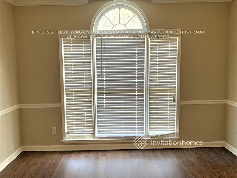 925 Evian Dr NW — Photo 6