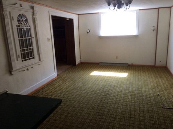 3rd image of 312 E 4th St