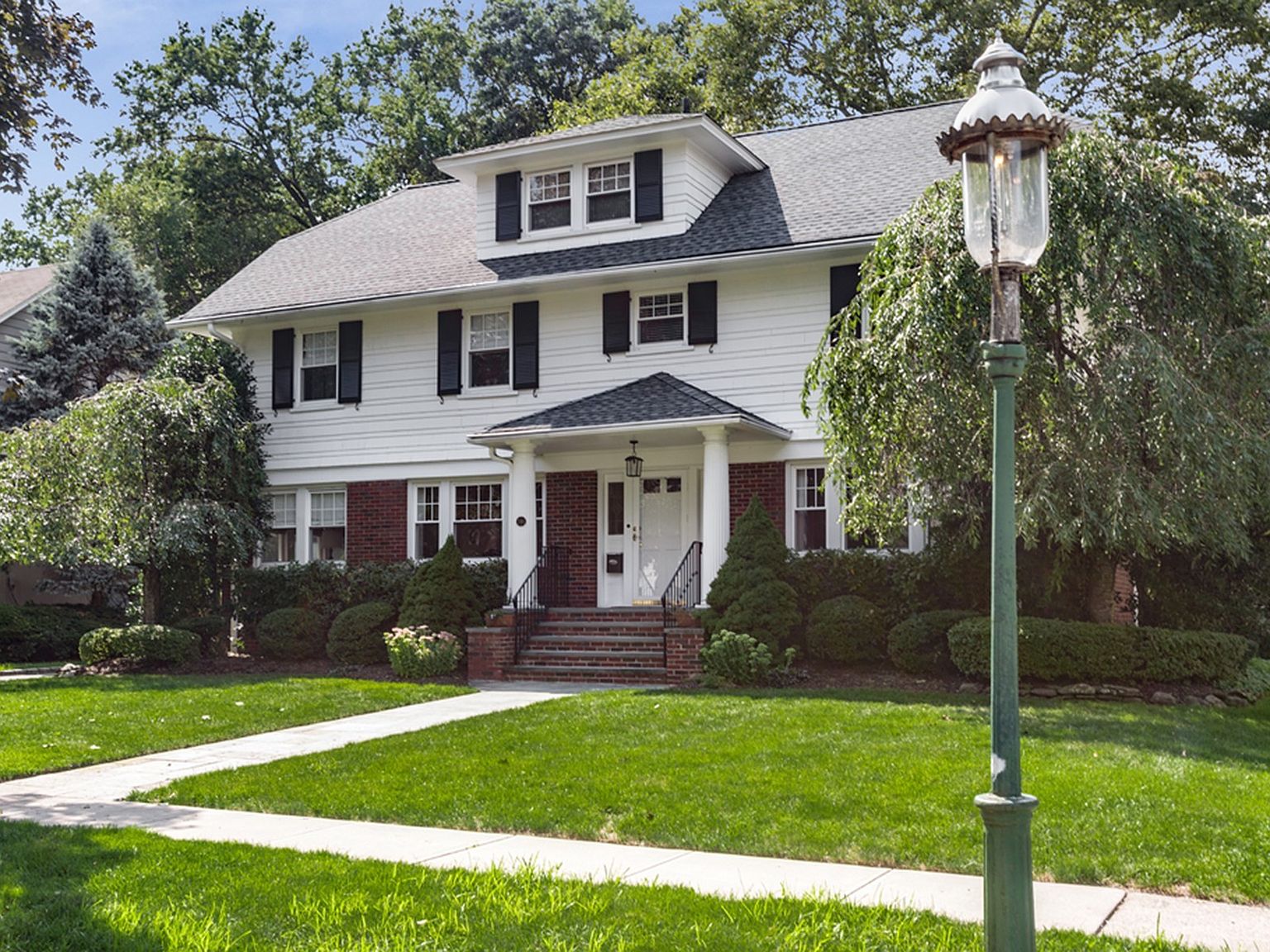 246 Forest Ave, Glen Ridge, NJ 07028 Zillow