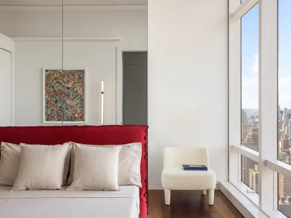 845 United Nations Plaza image 31 of 33