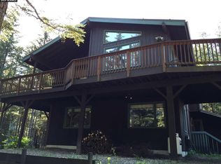8121 Gladstone St, Juneau, AK 99801