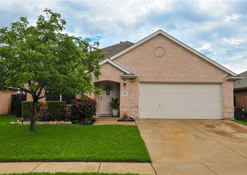1st image of 1207 Mertis Dr