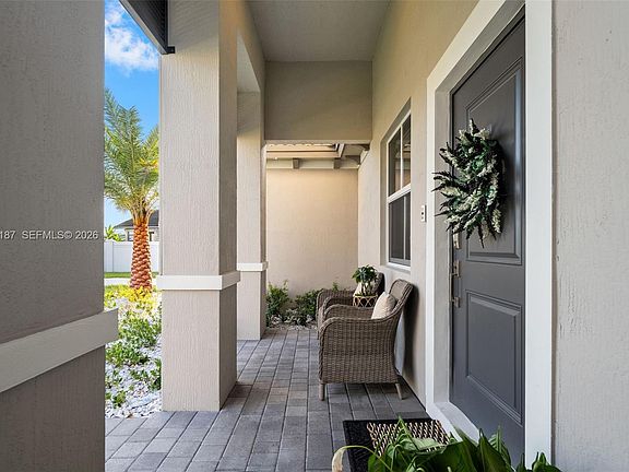 3rd image of 13283 SW 188th Ter