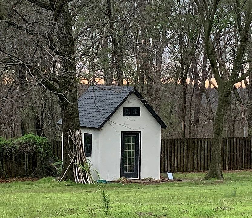 Shed