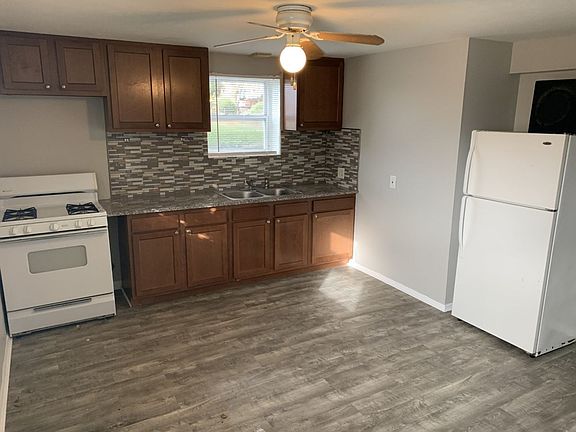 3rd image of 4241-4245 Manhattan Ave #5