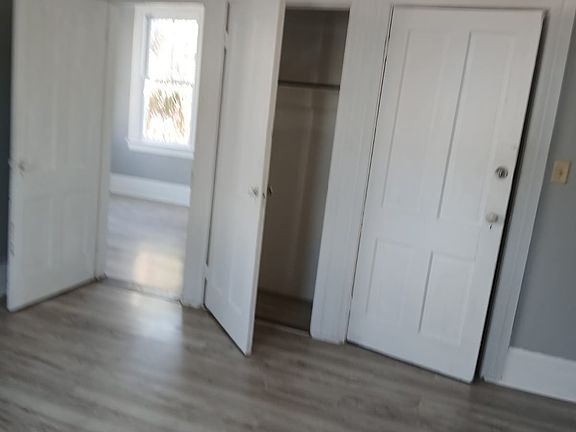 2nd image of 321 Oak St #4