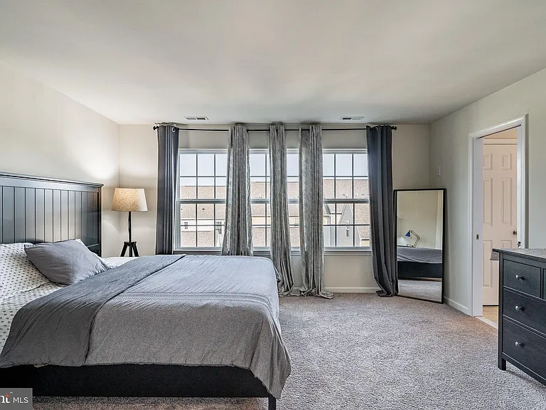 733 Sun Valley Ct — Photo 23
