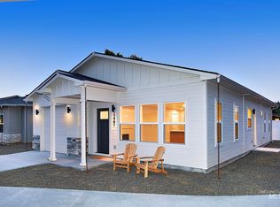 1227 Phillips Cir, Ontario, OR 97914