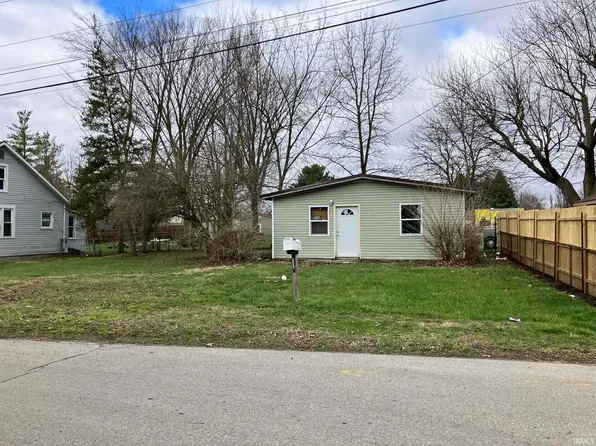 510 Sycamore St, Union City, IN 47390