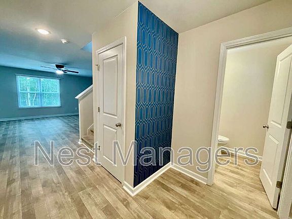 2nd image of 3034 Cricket Rd