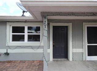 923 Amber Rd, Orlando, FL 32807