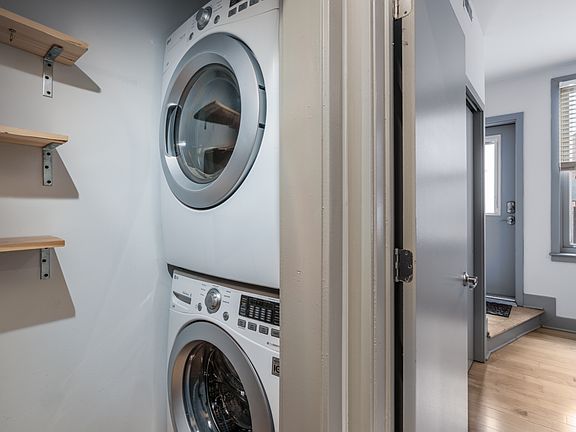 5th image of 106 S 11th St APT 401