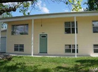 7414 Mexico Rd, Saint Peters, MO 63376