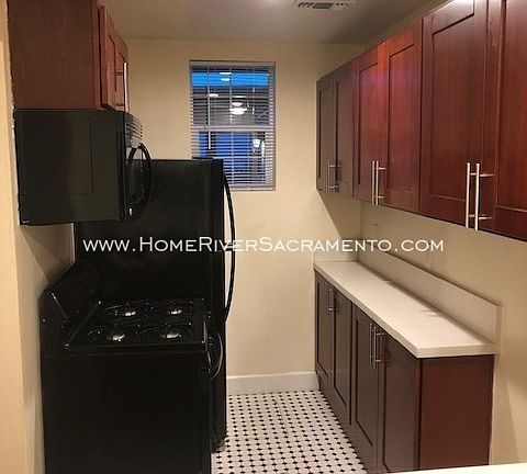 4th image of 3016 D St