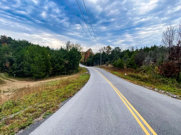0 Parrotts Chapel Rd, Sevierville, TN 37876
