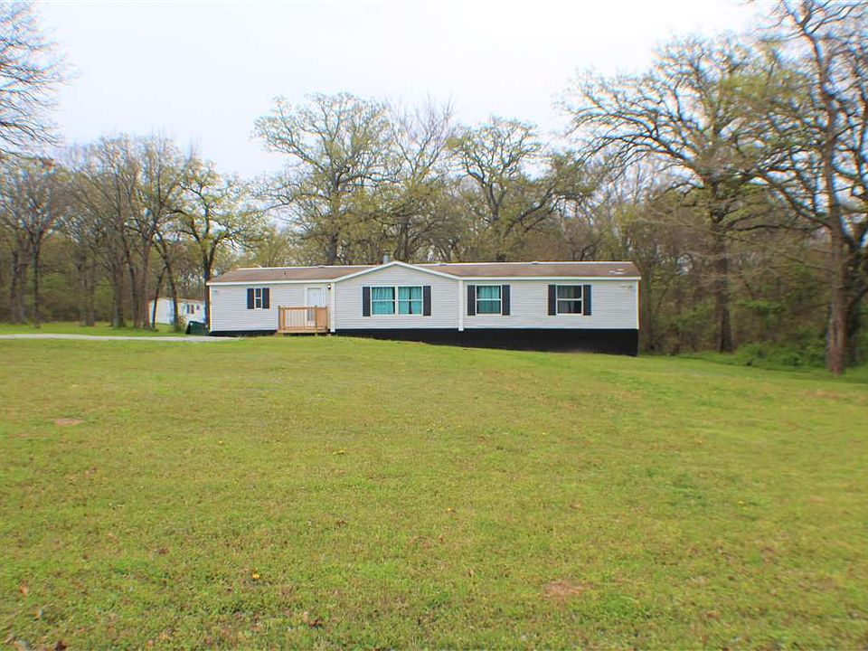 2nd image of 7844 Dickson Rd