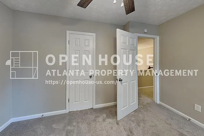 4922 Anclote Dr — Photo 16