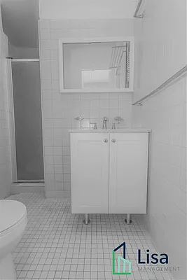 Rented by Lisa Management Inc | media 7