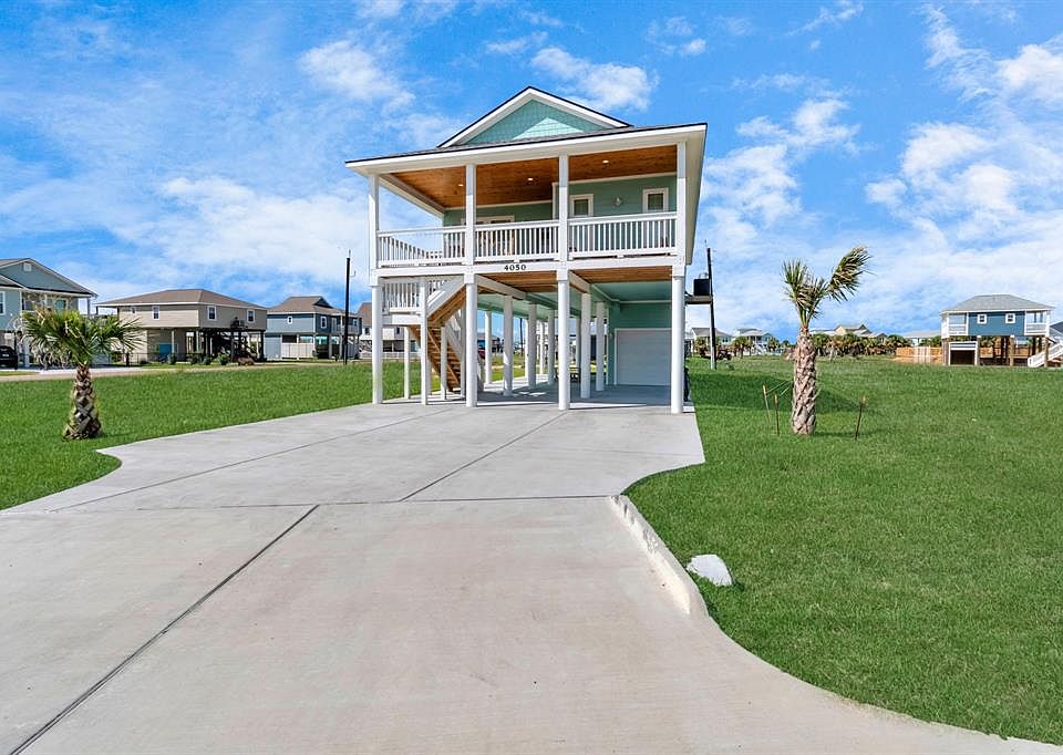 1st image of 4050 Miramar Court