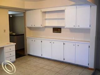 4th image of 20418 Mauer St