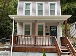 12 Ravine St, Pittsburgh, PA 15215