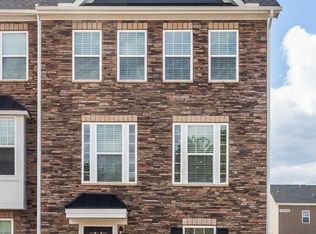 1086 Ambergate Sta, Apex, NC 27502