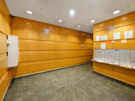 Rented by Living New York | media 9