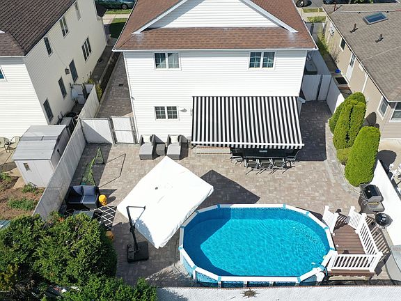 3rd image of 62 Eva Ave