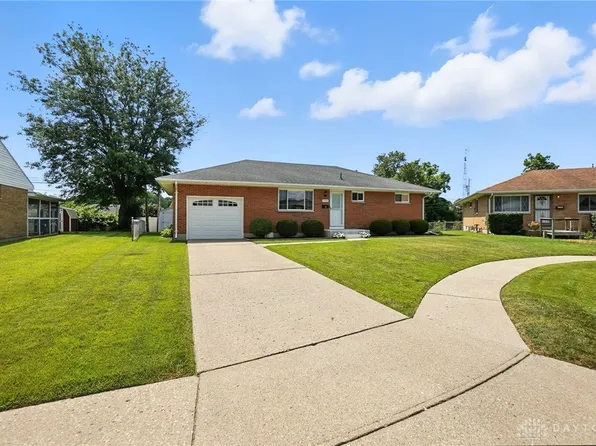 1109 Student Ave, Springfield, OH 45503
