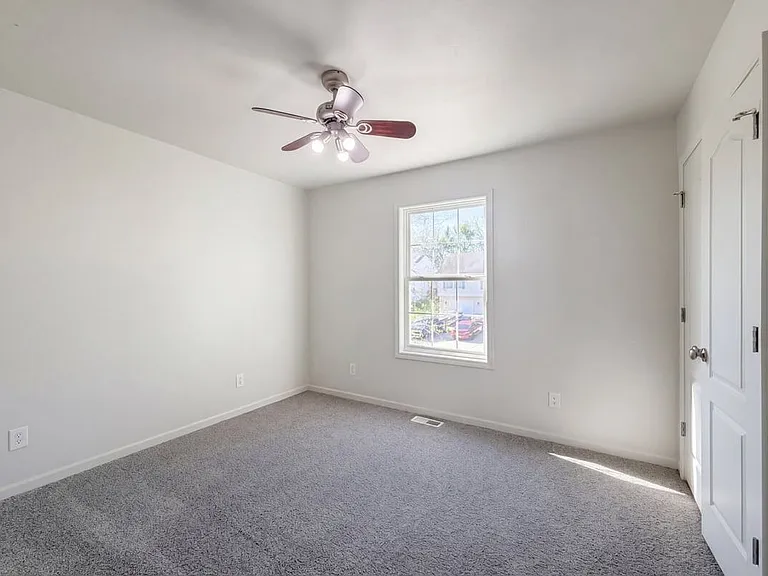 1105 Fox Run Trl — Photo 13