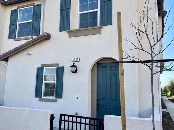 4259 E Carmel Privado