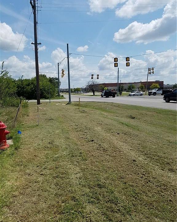 1st image of 101 Sunflower Cir