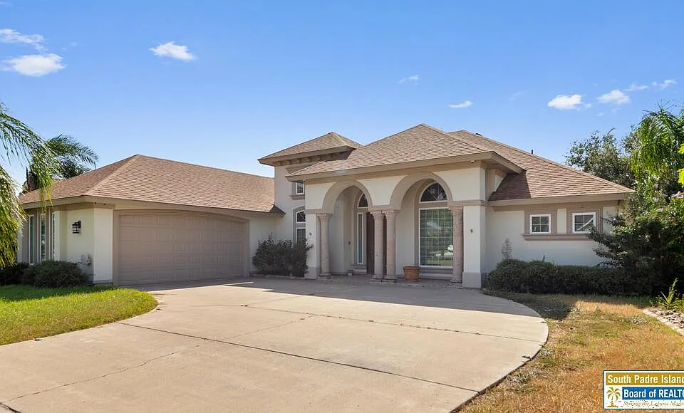 66 Laguna Madre Dr