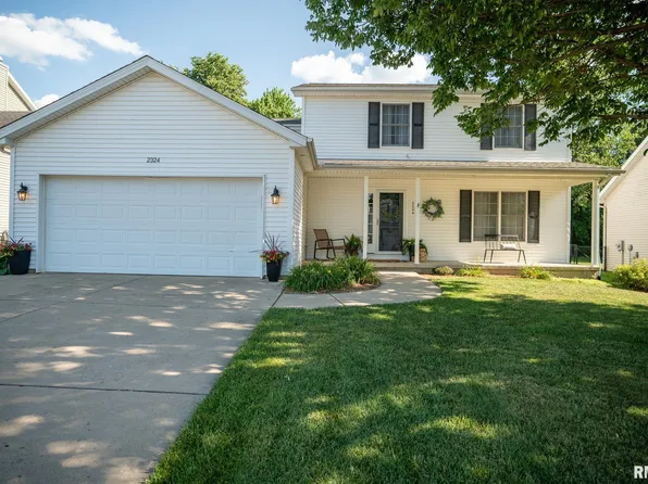 2324 W Miners Dr, Dunlap, IL 61525