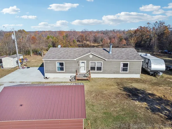 9225 9th St, Beggs, OK 74421