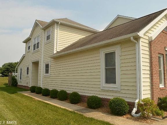 2nd image of 2709 Yeomans Lantern Ct