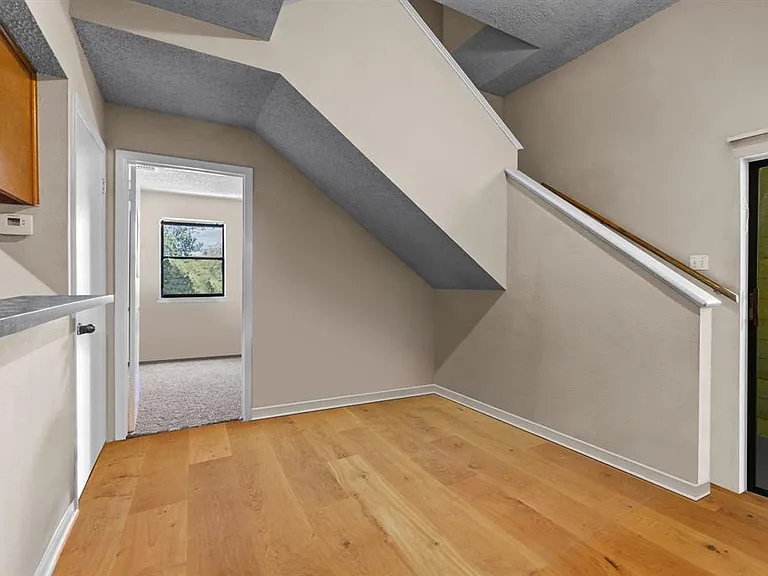 2510 San Gabriel St #303-B — Photo 3