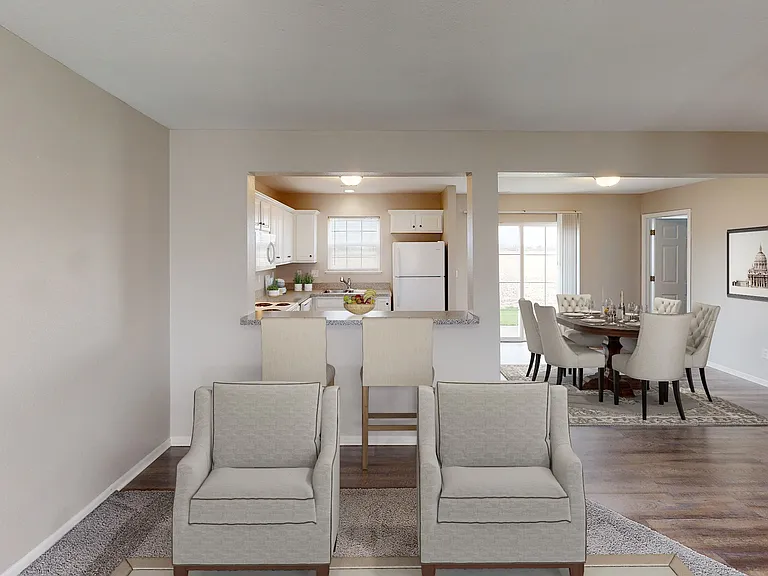 Owens Lake Commons Apartments & Townhomes — Photo 58