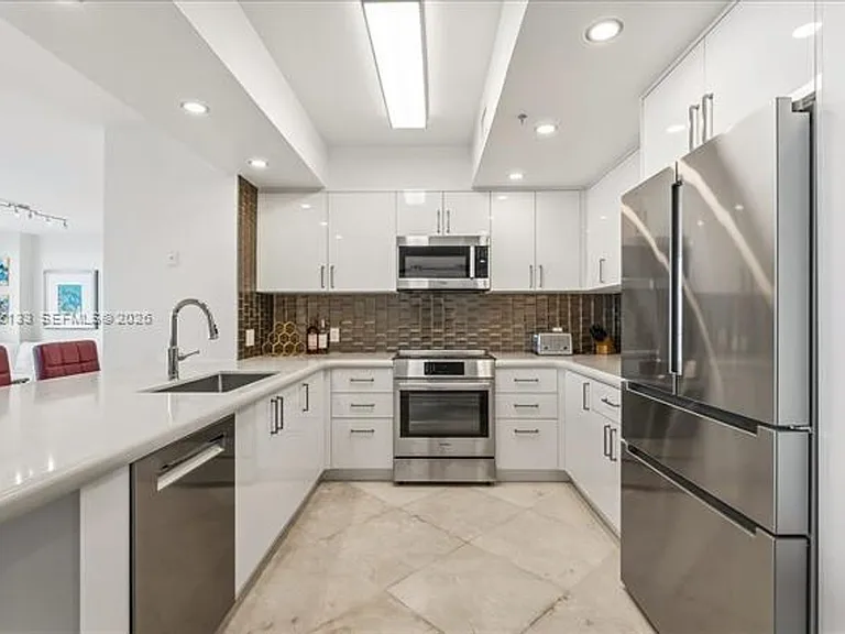90 Alton Rd #Penthouse 3203 — Photo 6