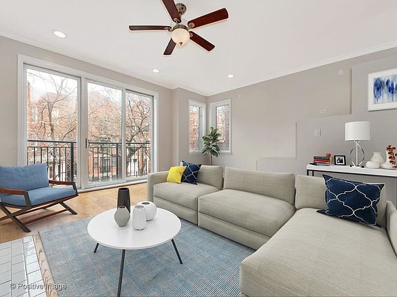 2nd image of 1037 N Marshfield Ave #2
