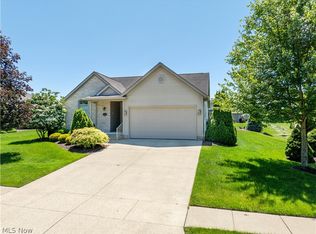 704 Parkview Dr, Dover, OH 44622