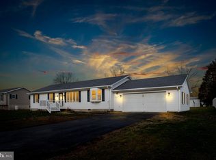 7238 Oliver Beach Rd, Middle River, MD 21220