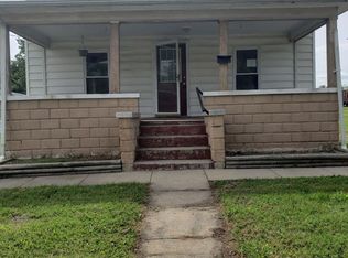 529 N Division St, Du Quoin, IL 62832