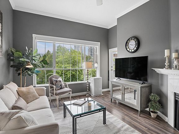 5th image of 2995 Princess Cres #418