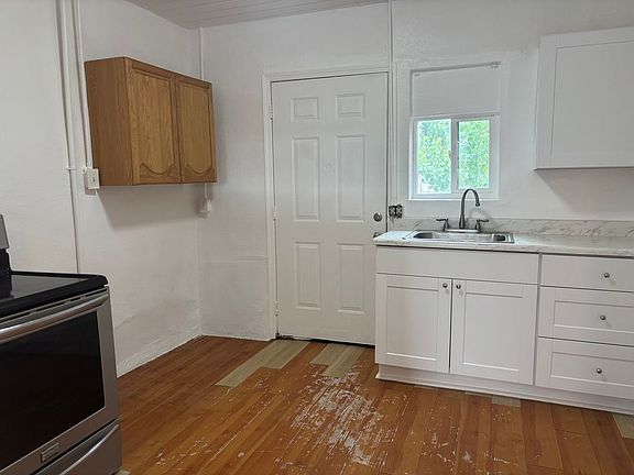 4th image of 7599 W Azusa Rd #B