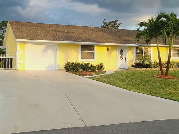3rd image of 2577 SW Dawn Street