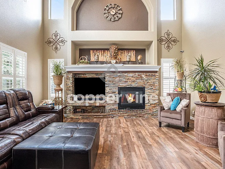 13148 Logan St — Photo 4