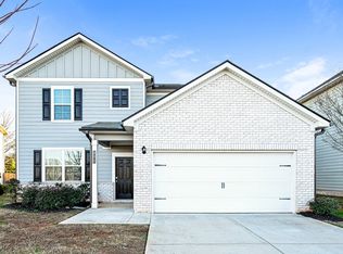 371 Hamilton Pointe Dr, McDonough, GA 30253