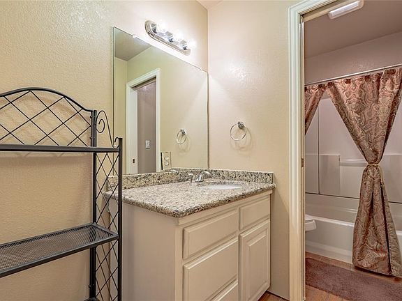 5th image of 7721 Angelina Dr